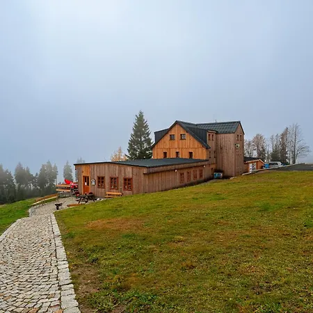 Horska Bouda Krakonos Dağ evi